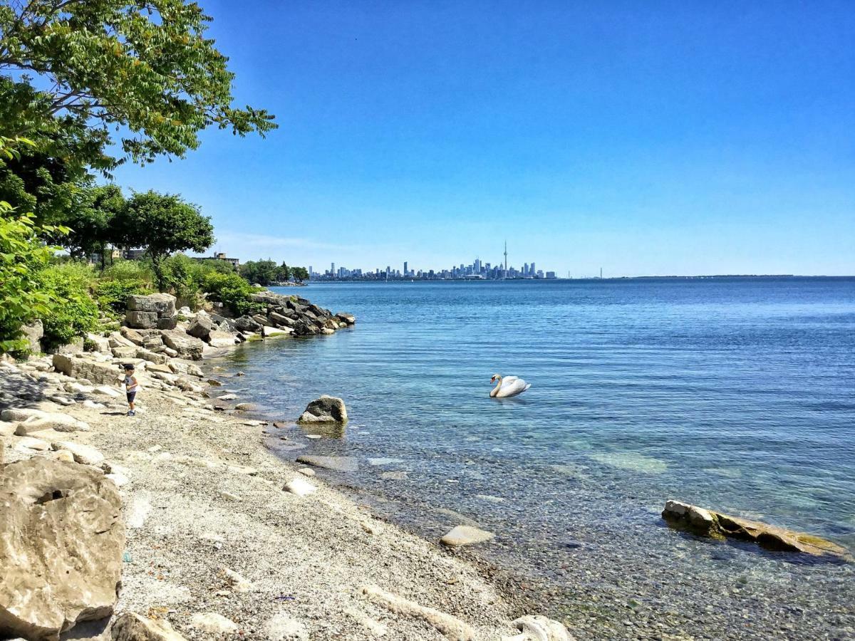 The Westlake Toronto Exteriör bild
